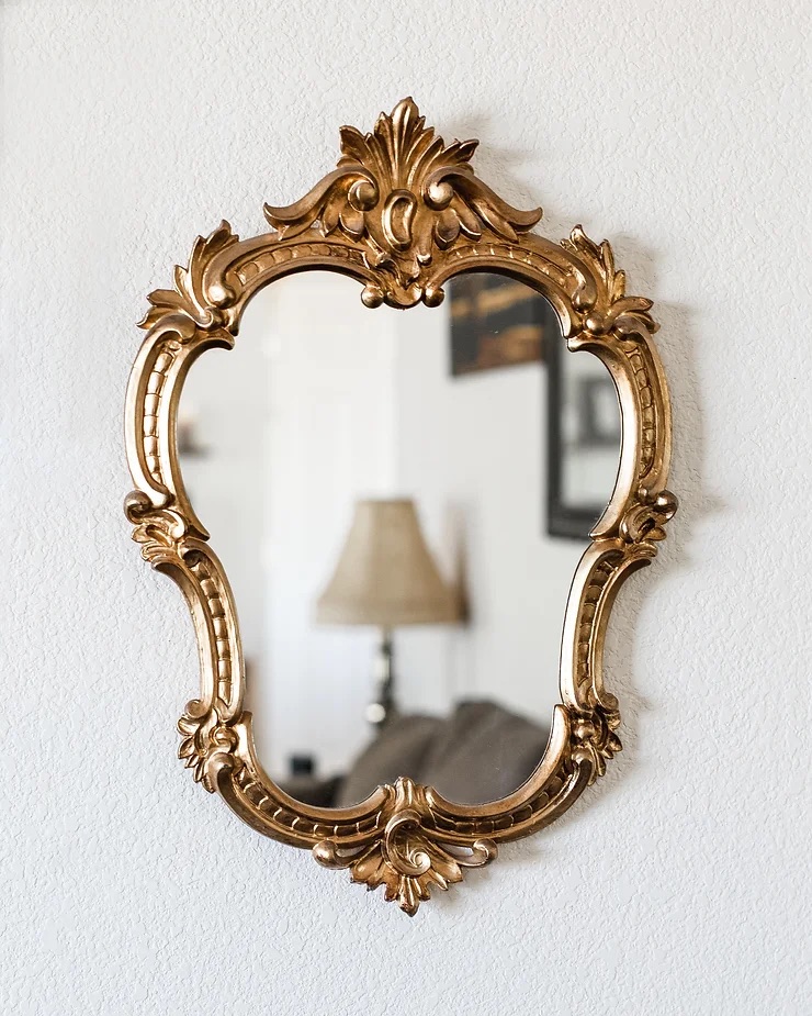 Enhance Your Space with&nbsp;Mirrors